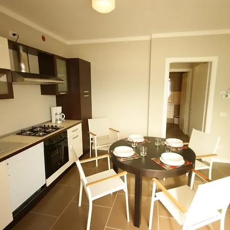 Giardino Dei Limoni 3